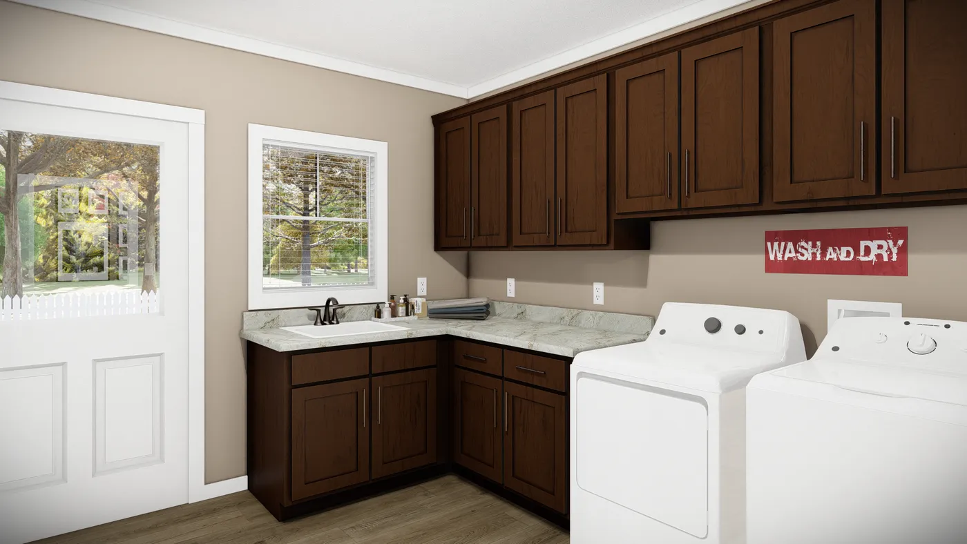 Bryant manufactured home by Cavalier Homes — photo 12 of 16