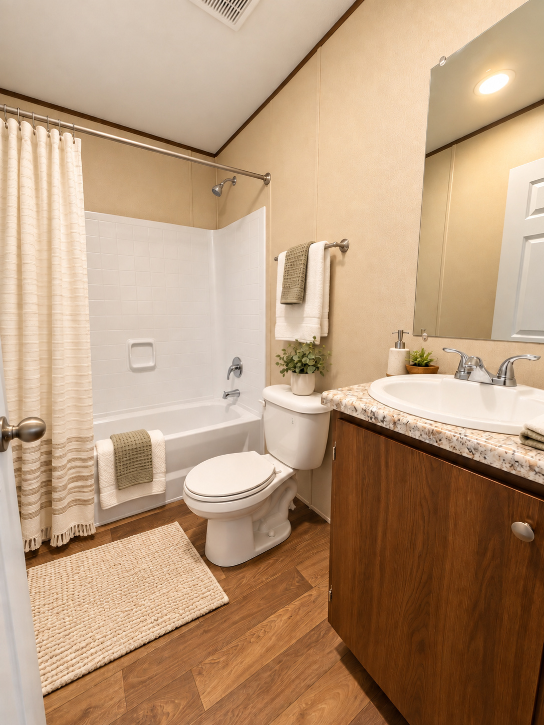 Oak manufactured home by TRU Homes — photo 6 of 11