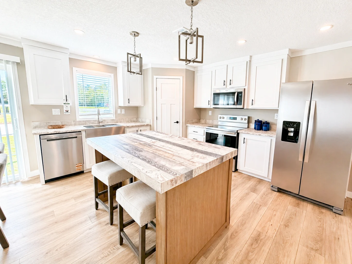 Providence manufactured home by Champion Homes — photo 6 of 18